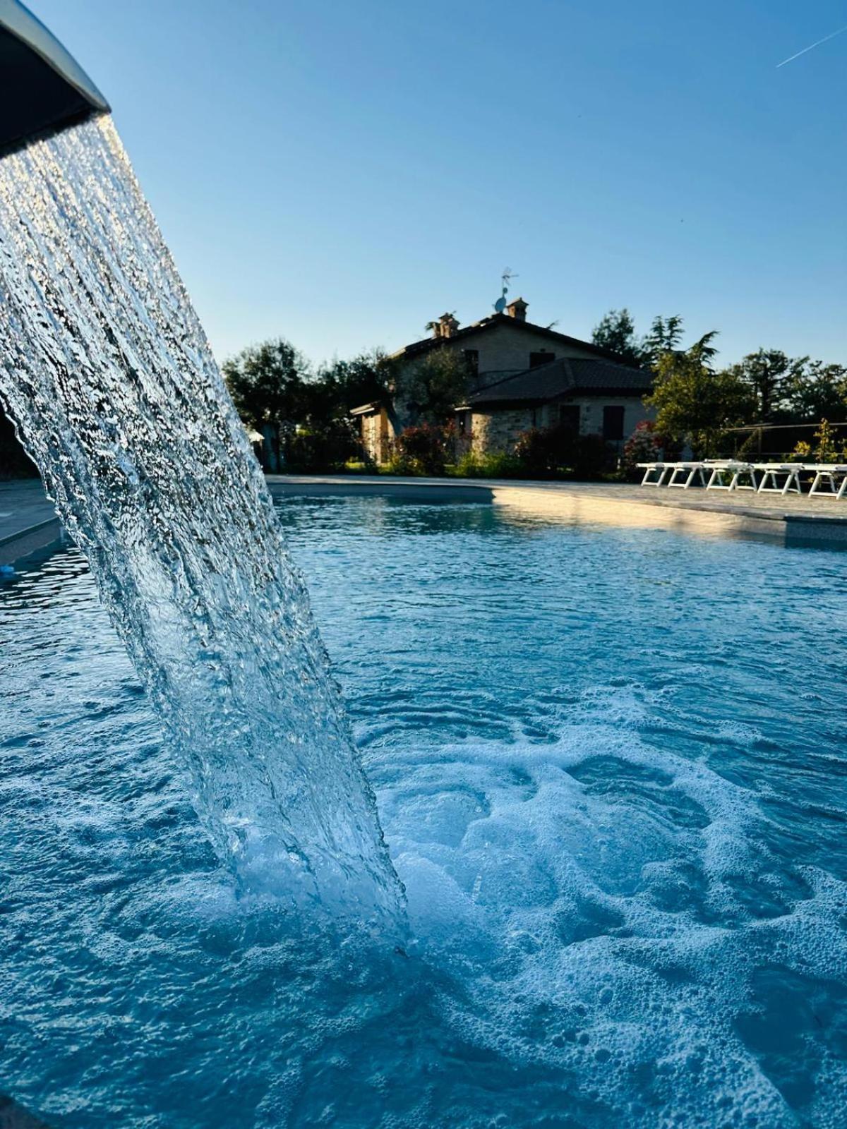 B&B Madonna Carradori Country Offagna ภายนอก รูปภาพ