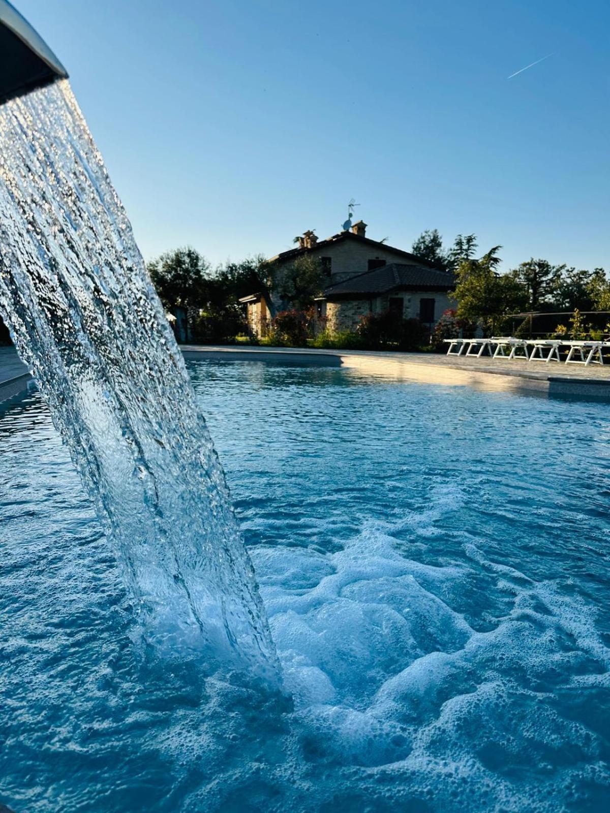 B&B Madonna Carradori Country Offagna ภายนอก รูปภาพ